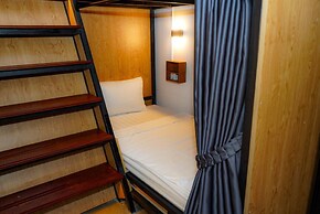 Bliss & Beats Hostel