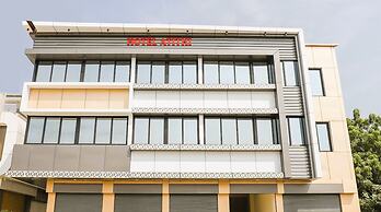 StayGuru Hotel Atithi