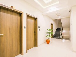 StayGuru Hotel Atithi