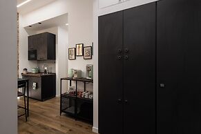 Style & Stone Guest House