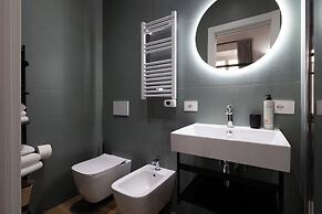 Style & Stone Guest House