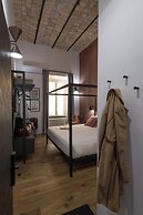 Style & Stone Guest House