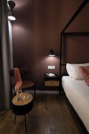 Style & Stone Guest House