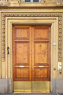 Style & Stone Guest House