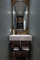 Style & Stone Guest House