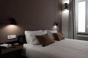 Style & Stone Guest House