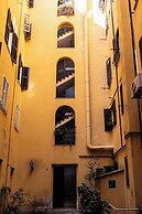 Style & Stone Guest House