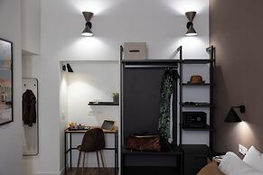 Style & Stone Guest House