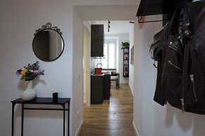 Style & Stone Guest House