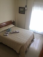 Villa Garden, Pool & sea