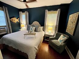 Charming Coastal Retreat