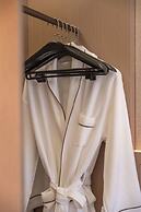 World Hotel Jinan Wenlvcheng Branch