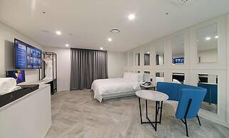 Restia Incheonbay Hotel