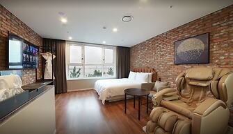 Restia Incheonbay Hotel