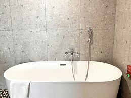 Restia Incheonbay Hotel