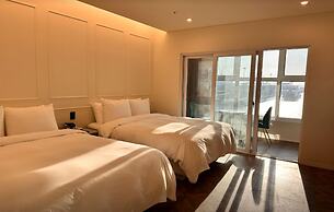 Restia Incheonbay Hotel