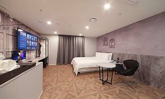 Restia Incheonbay Hotel