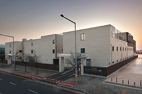 Restia Incheonbay Hotel