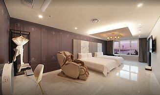 Restia Incheonbay Hotel