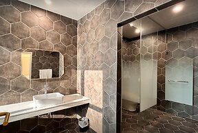 Restia Incheonbay Hotel