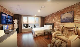 Restia Incheonbay Hotel