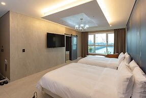 Restia Incheonbay Hotel