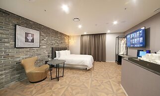 Restia Incheonbay Hotel