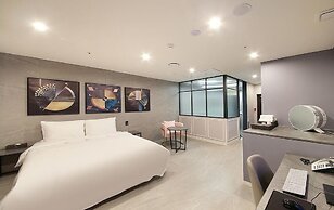 Restia Incheonbay Hotel