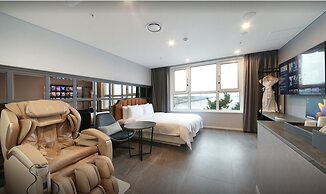 Restia Incheonbay Hotel