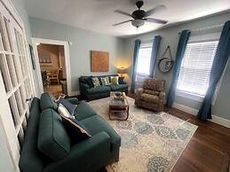 1BR Apartment in Historic Galveston