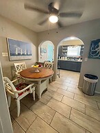 1BR Apartment in Historic Galveston