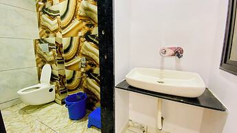 Hotel Laxmi Palace and Restaurants