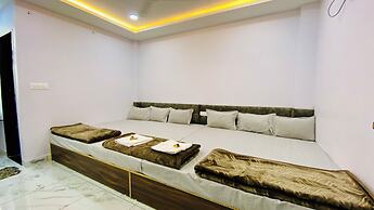 Hotel Laxmi Palace and Restaurants