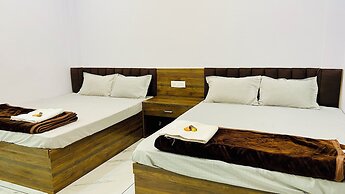 Hotel Laxmi Palace and Restaurants