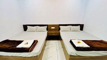 Hotel Laxmi Palace and Restaurants