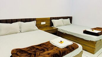 Hotel Laxmi Palace and Restaurants