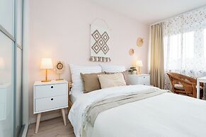 Opal - by Kairos Apartments