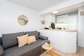 Opal - by Kairos Apartments