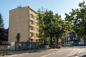 Opal - by Kairos Apartments