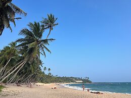 Into The Blue Sri Lanka