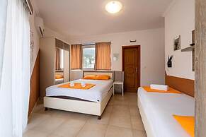 Saray Hotel