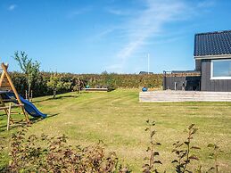 6 Person Holiday Home in Ebeltoft