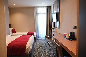 Landmark Hotel