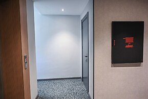 Landmark Hotel