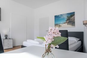 Perfect 7BR Stay Near Hauptbahnhof