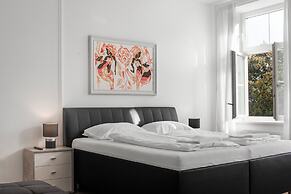 Perfect 7BR Stay Near Hauptbahnhof