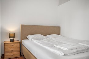 Perfect 7BR Stay Near Hauptbahnhof