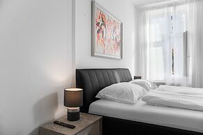 Perfect 7BR Stay Near Hauptbahnhof