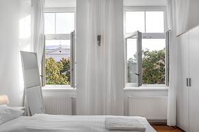 Perfect 7BR Stay Near Hauptbahnhof