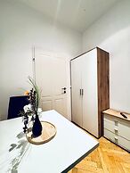 Perfect 7BR Stay Near Hauptbahnhof